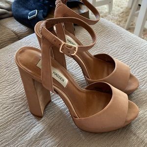 Steve Madden open toed heel